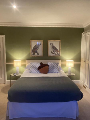 The Beeches - Chatsworth Apartment No 1 - Sleeps 2